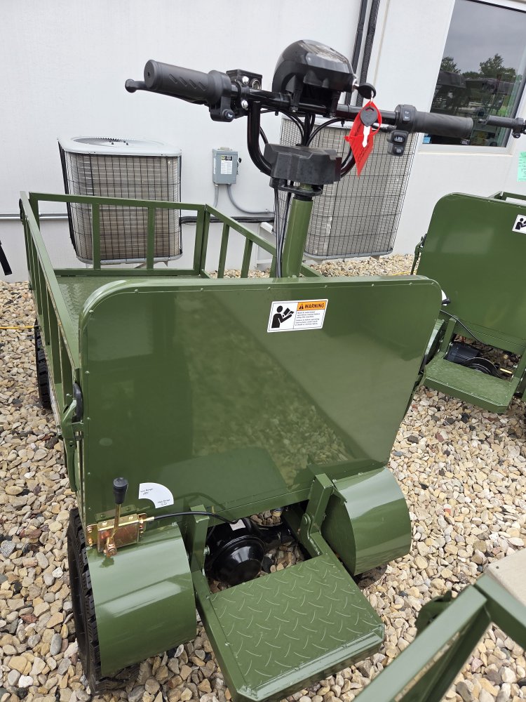 WAGGON Signature Edition 1000W Electric Utility Cart