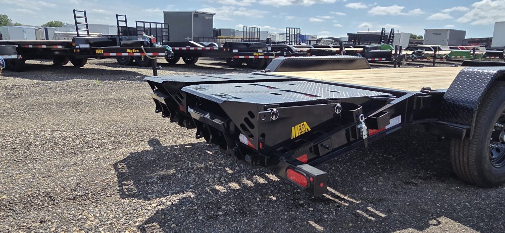 7'x18' Big Tex Trailers Equipment