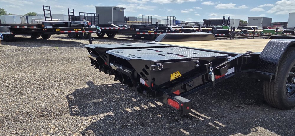 7'x18' Big Tex Trailers Equipment 14EH-18