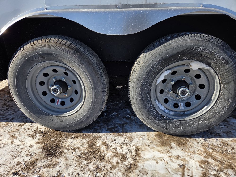 8.5'x20' RC Trailers Enclosed Cargo RDLX8520TA3 84"