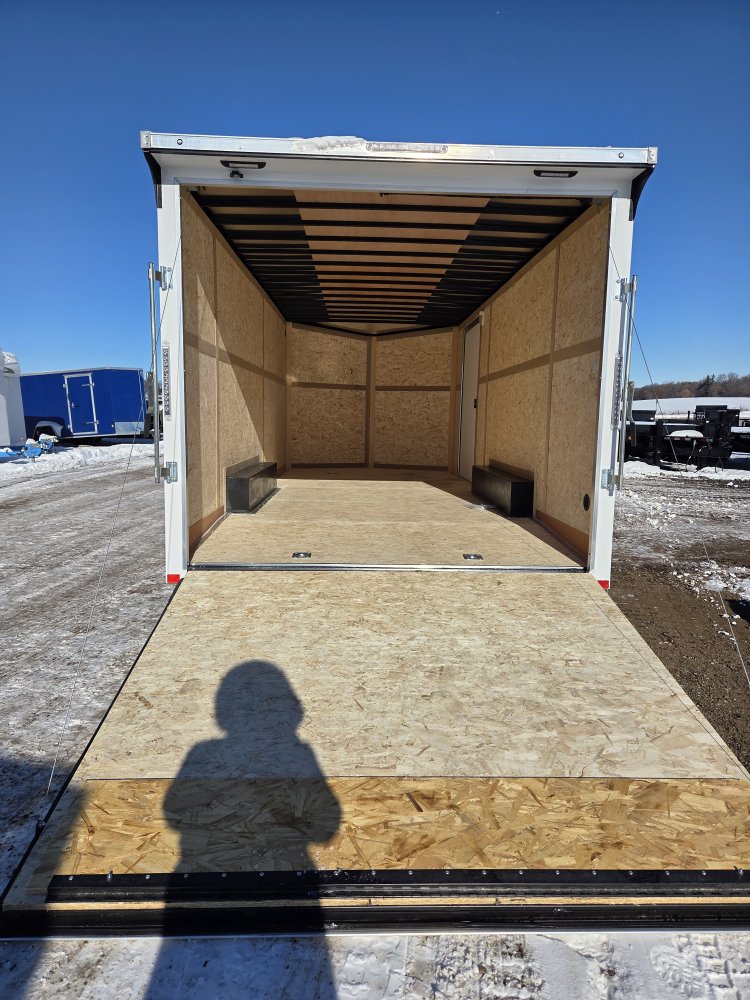 8.5'x20' RC Trailers Enclosed Cargo RDLX8520TA3 84"