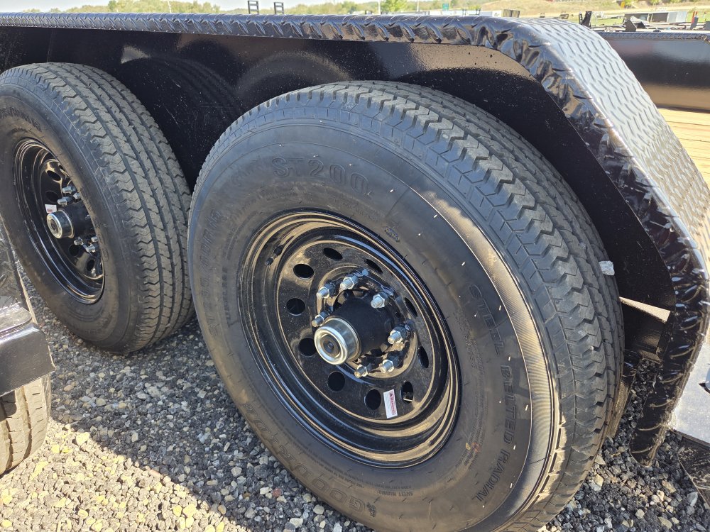 7'x22' Big Tex Trailers Equipment/Tilt 14TL-22