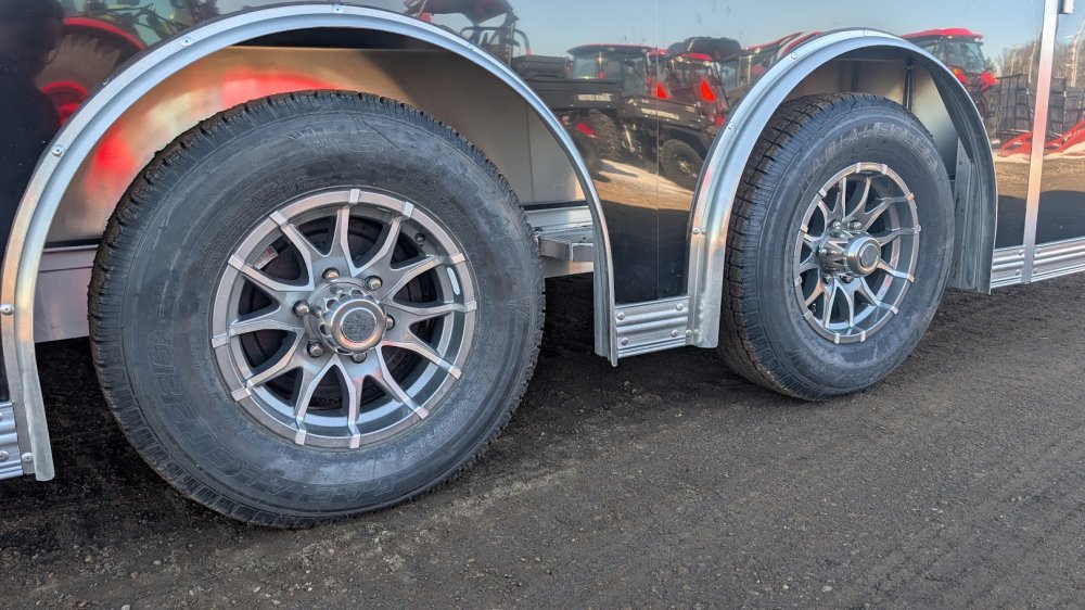 8.5'x24' Alcom Car Racing XPRESS8.5x24CH-IF 85"