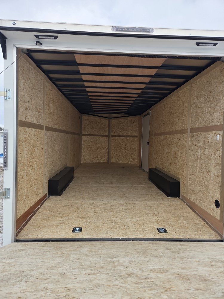 8.5'x20' RC Trailers Enclosed Cargo RDLX8520TA3 84"