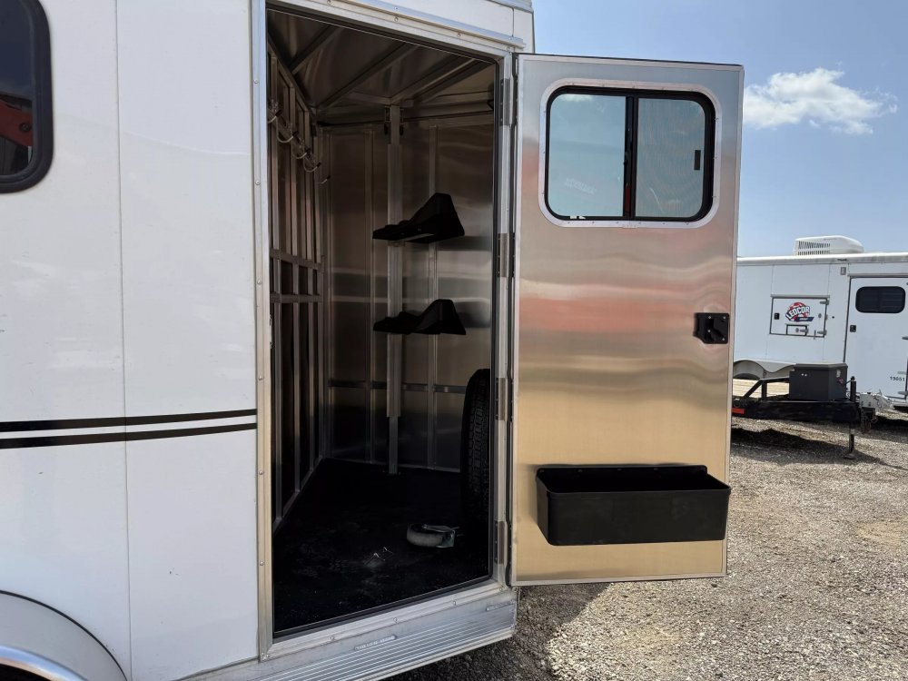 7'x12' Frontier Trailers Livestock
