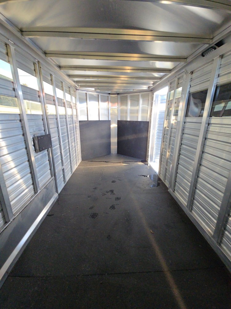 7'x16' Frontier Livestock