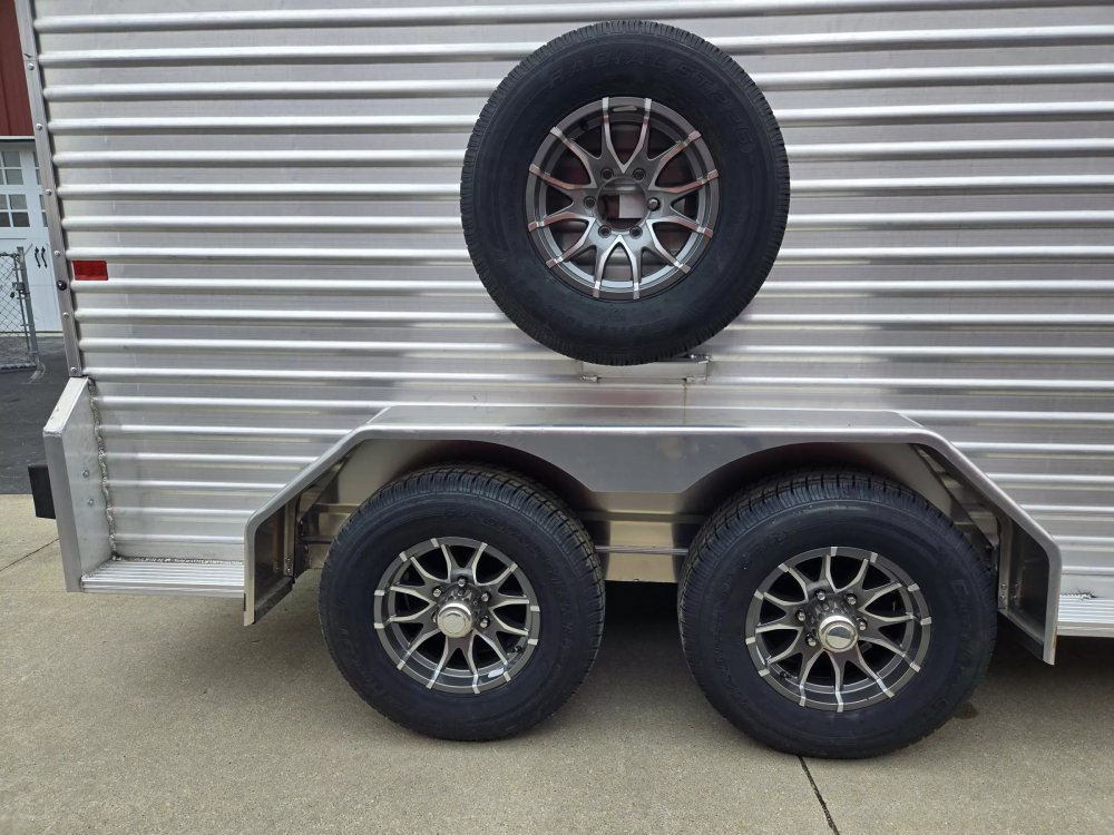 7'x16' Frontier Trailers Horse