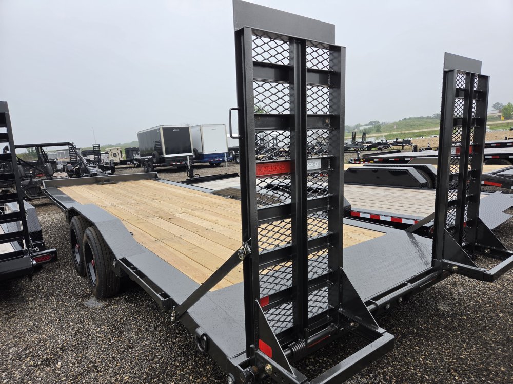 7'x24' Maxx-D Equipment H8X10224