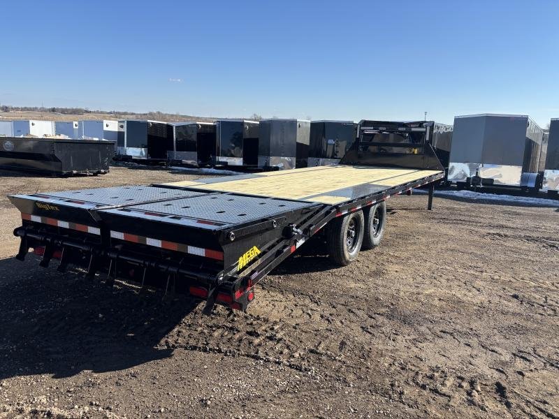 2025 Big Tex 14GN 8.5x20+5 Gooseneck