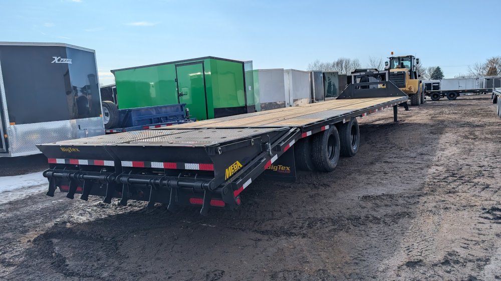 22GN-35+5 Big Tex Deckover/Gooseneck