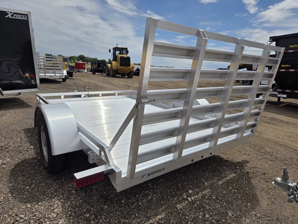 6' 6"x10' Featherlite Utility 1693
