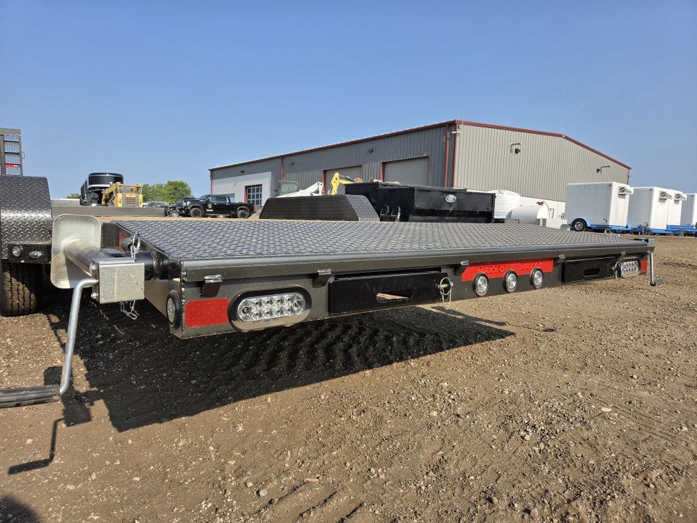 7'x24' Maxx-D Car Racing C5X8324
