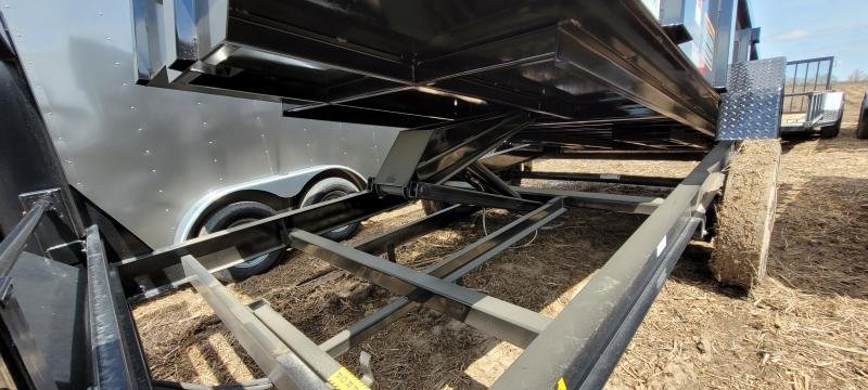 7'x Big Tex Trailers Dump 16GX-16