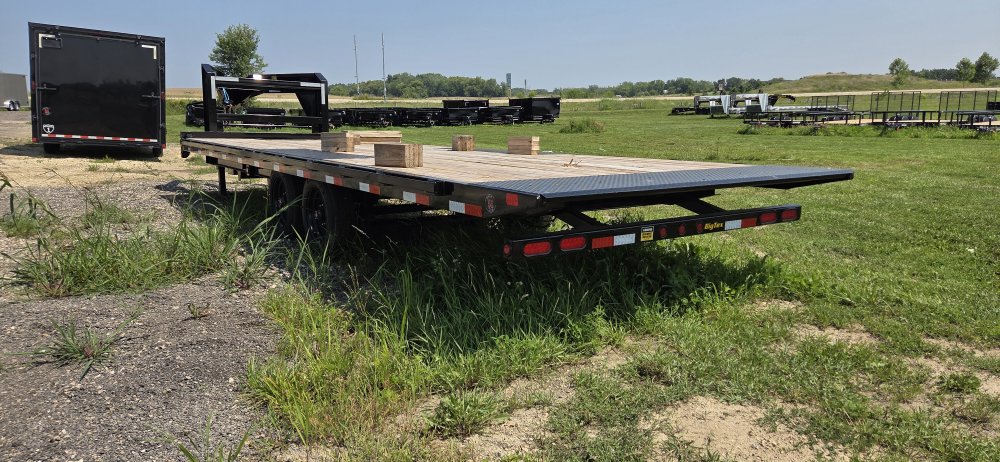 2025 Big Tex Trailers Gooseneck Equipment Trailer 8.5x24