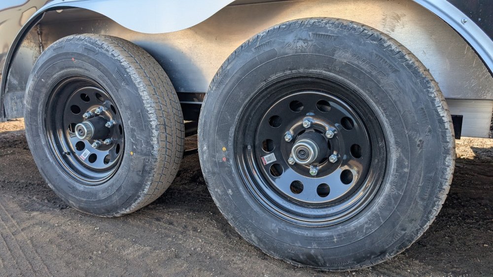 8.5'x24' RC Trailers Enclosed Cargo ARDLX8524TA3 84"