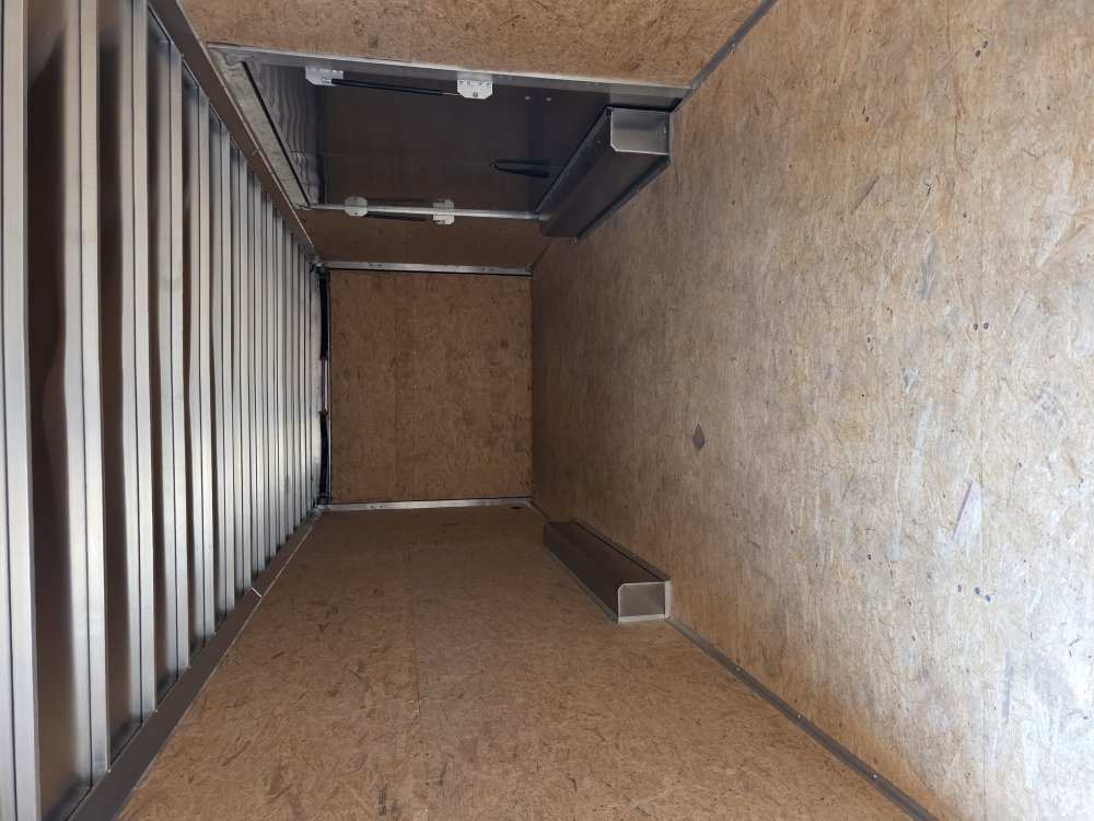 8.5'x24' Alcom Enclosed Cargo 82"