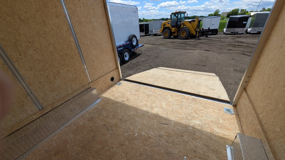 8.5'x16' Alcom Enclosed Cargo XPRESS8.5X16ULP-LMFL25 10K 88"