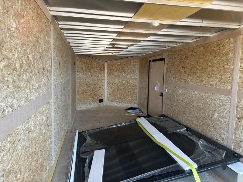 8.5'x24' Stealth Trailers Enclosed Cargo 8.5x24