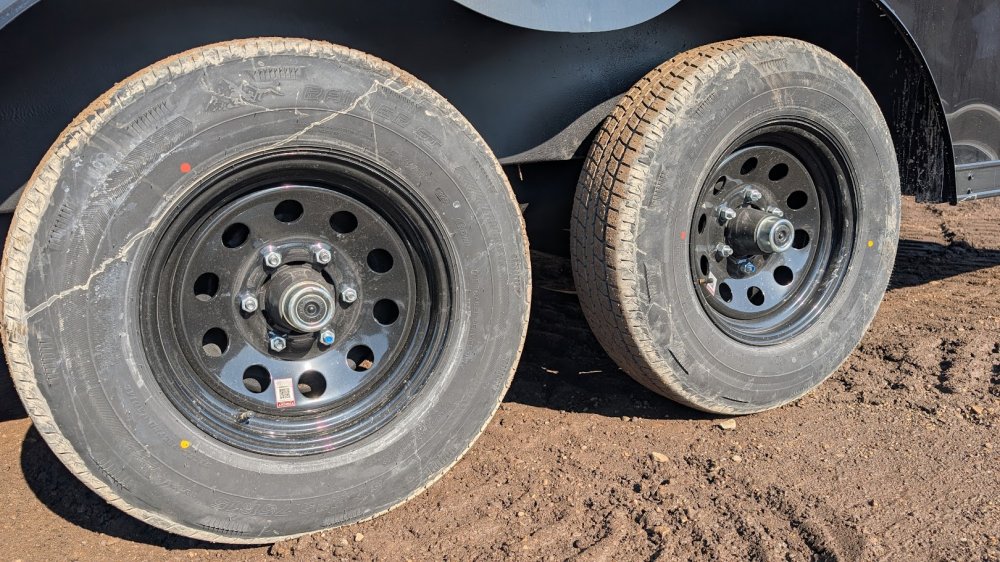 8.5'x20' RC Trailers Enclosed Cargo RDLX8520TA3 84"