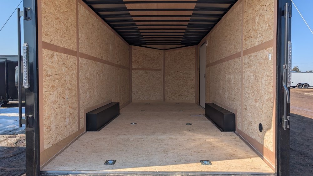 8.5'x20' RC Trailers Enclosed Cargo RDLX8520TA3 84"