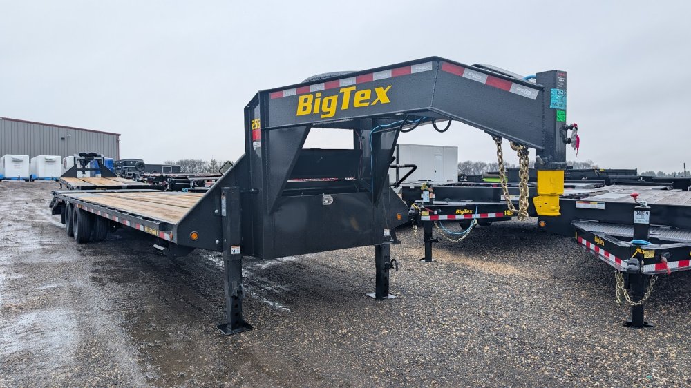 8.5'x35' Big Tex Deckover/Gooseneck