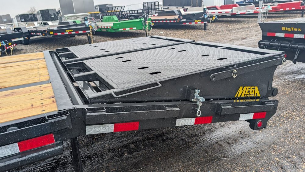 25GN-30+5 Big Tex Deckover/Gooseneck