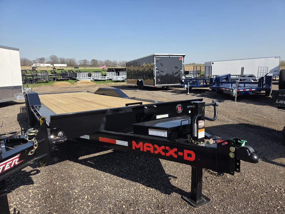 8.5'x24' Maxx-D Equipment/Tilt T6B10224