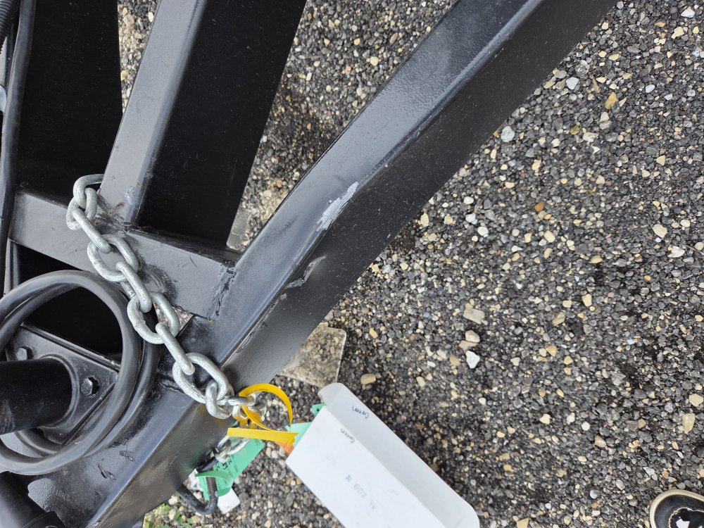 8.5'x24' RC Trailers Enclosed Cargo RDLX8524TA3 84"