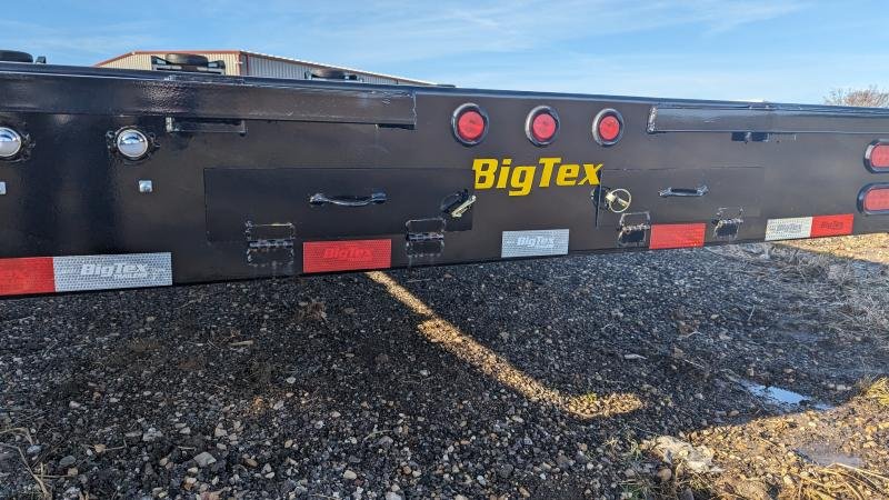 8.5'x40' Big Tex Trailers Flatbed 25GN-40STA