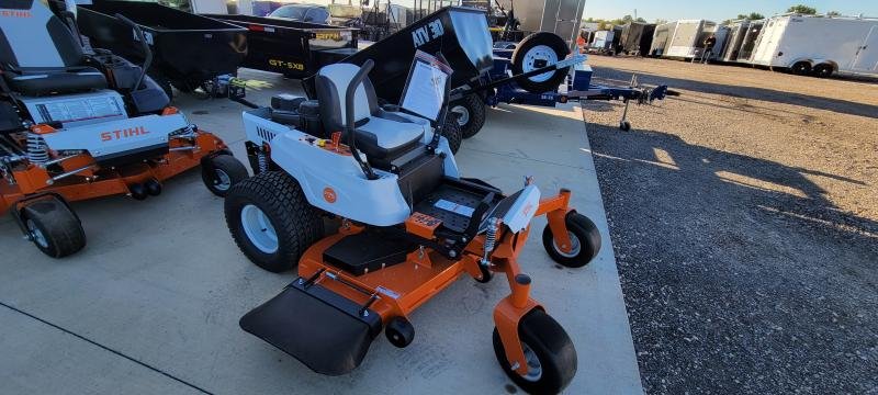 2024 Stihl RZ 261 Lawn Mower/ Zero Turn with 61" Deck