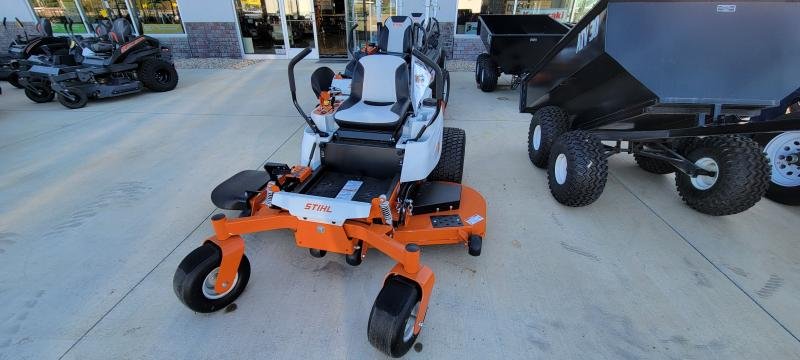 2024 Stihl RZ 261 Lawn Mower/ Zero Turn with 61" Deck