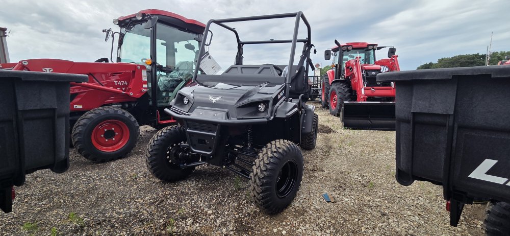 American LandMaster AMP 4X4 ATV