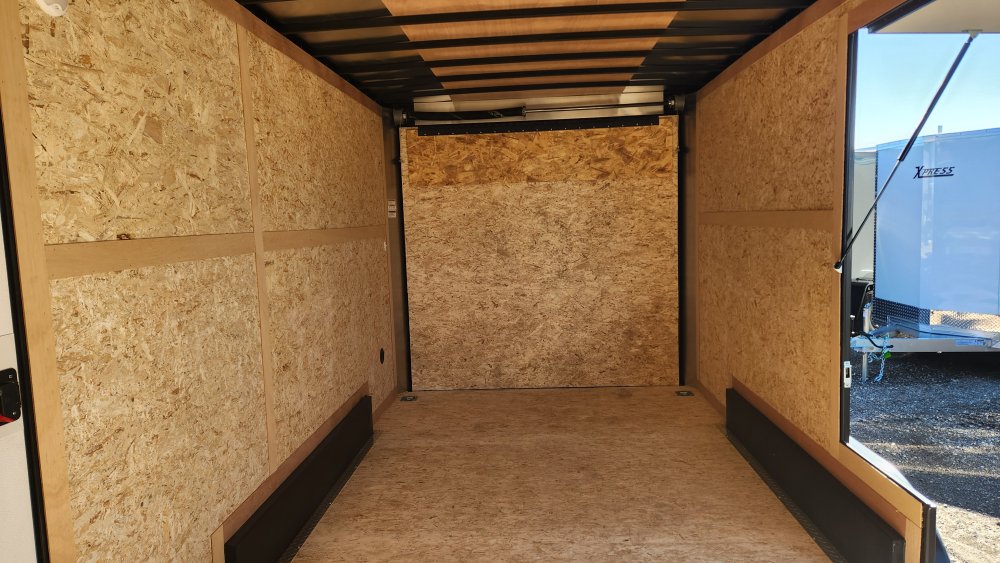 7.5'x16' RC Trailers Enclosed Cargo RDLX7516TA2 84"