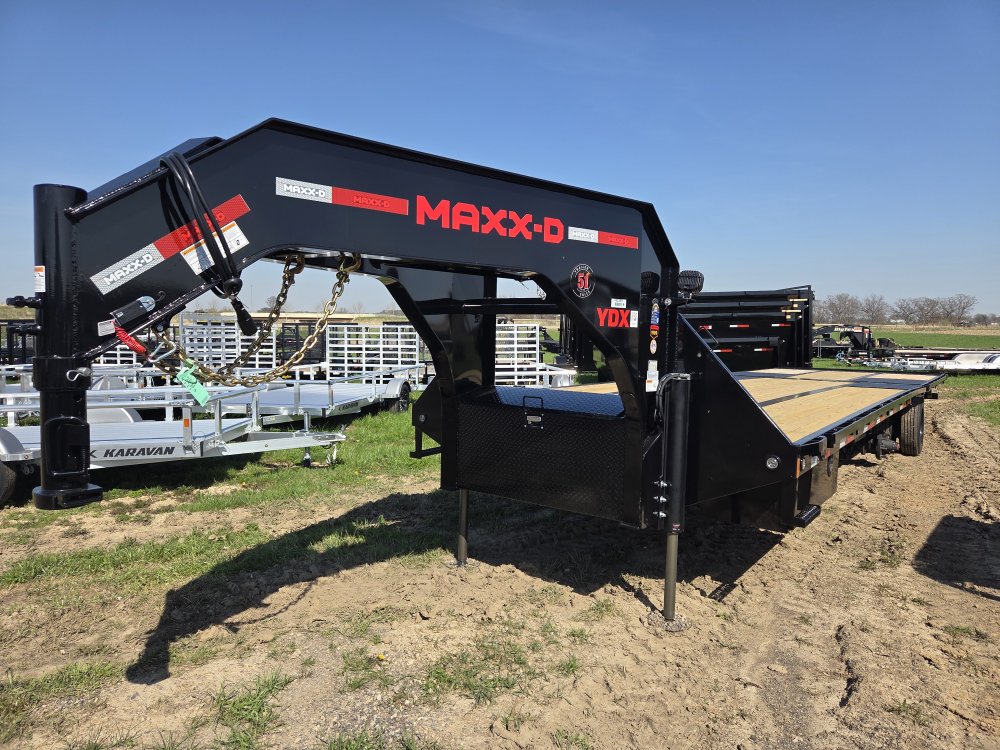 8.5'x32' Maxx-D Deckover/Gooseneck YDB10232