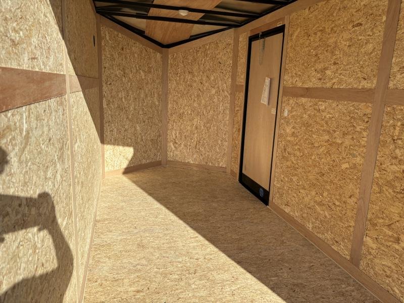 6'x12' Stealth Trailers Enclosed Cargo 6x12