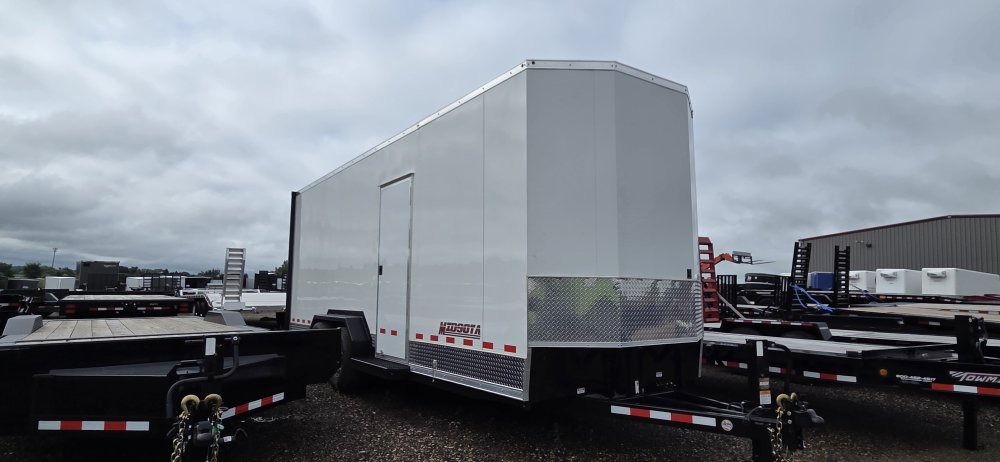 6.5'x22' Midsota Enclosed Cargo SLE22 8.5'