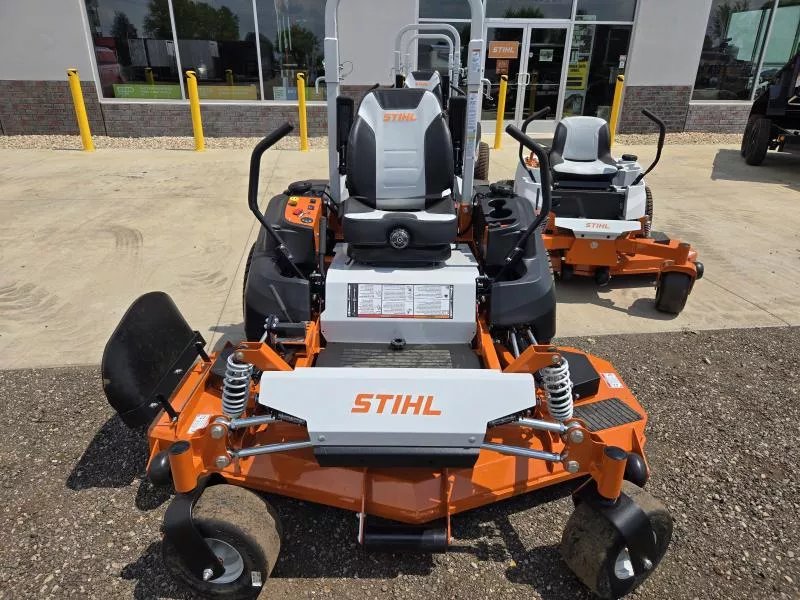 Stihl RZ 972 Zero-Turn Lawn Mower