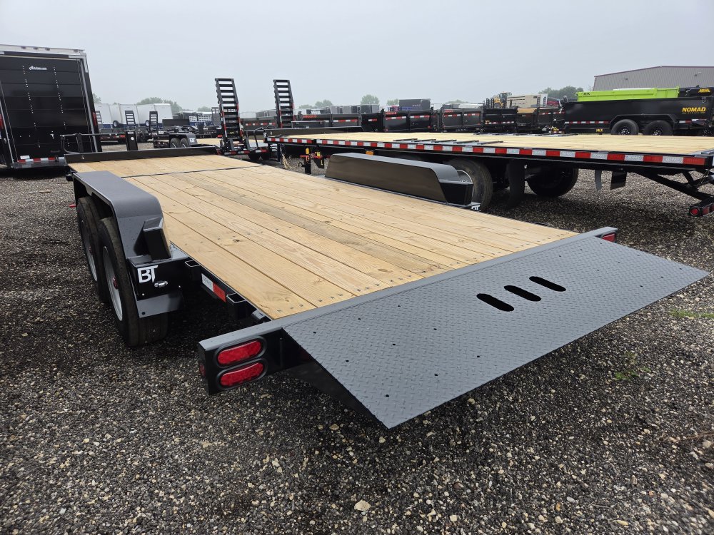 7'x22' Behnke Trailers Equipment/Tilt TBCT2220ET-10K