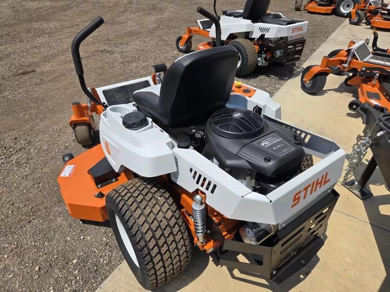 Stihl RZ 152 Zero-Turn Lawn Mower
