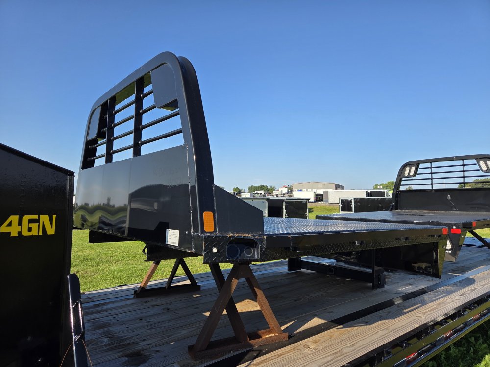8.5'x9.4' CM Truck Beds Truck Bed RD Truck Bed