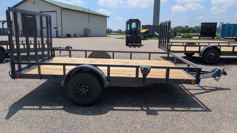 83"x12' Lamar Utility