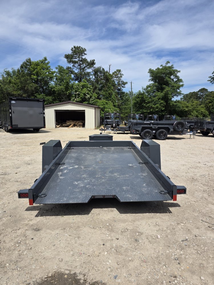 79"x12' Lamar Tilt