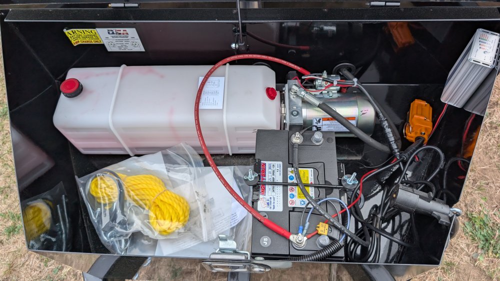 83"x14' Quality Steel & Aluminum Dump