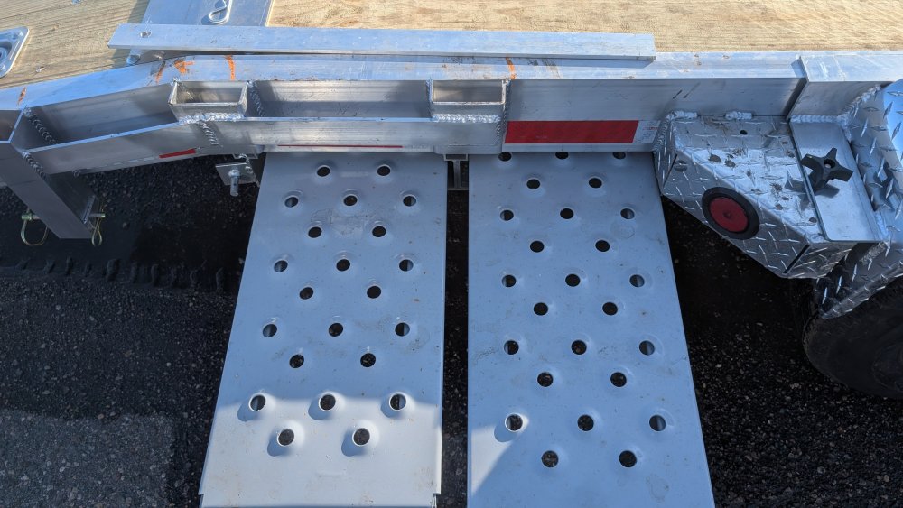 83"x18' Quality Steel & Aluminum Equipment