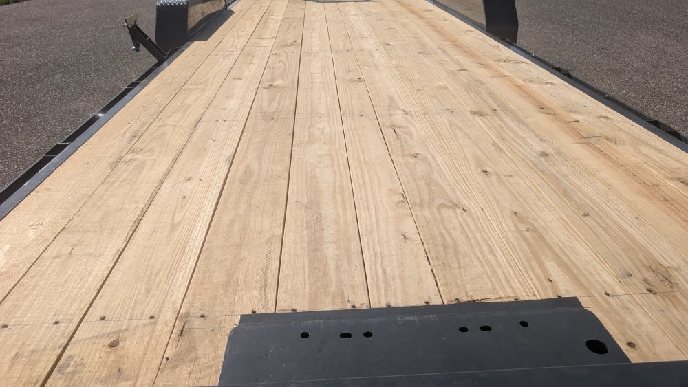 83"x22' Lamar Equipment