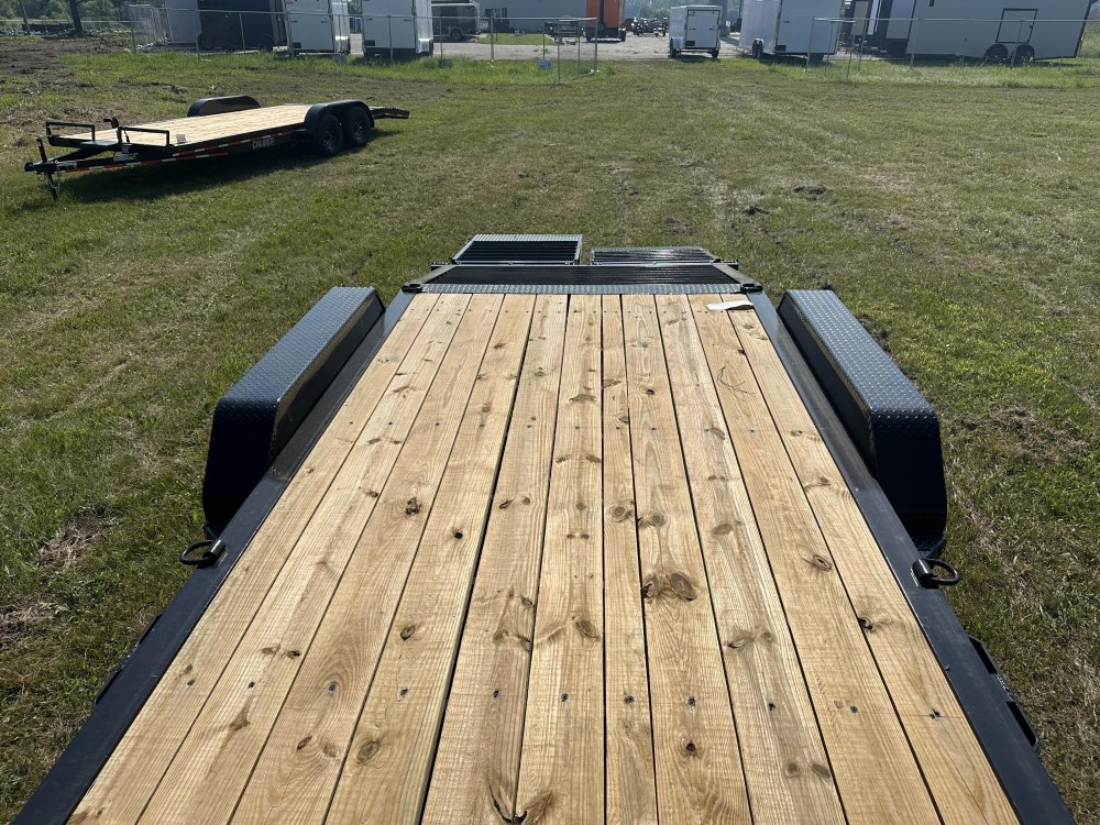 7'x20' Caliber Equipment