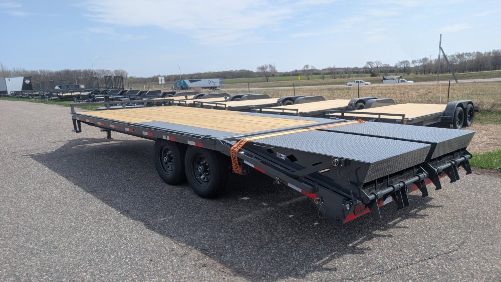 102"x22' Lamar Equipment