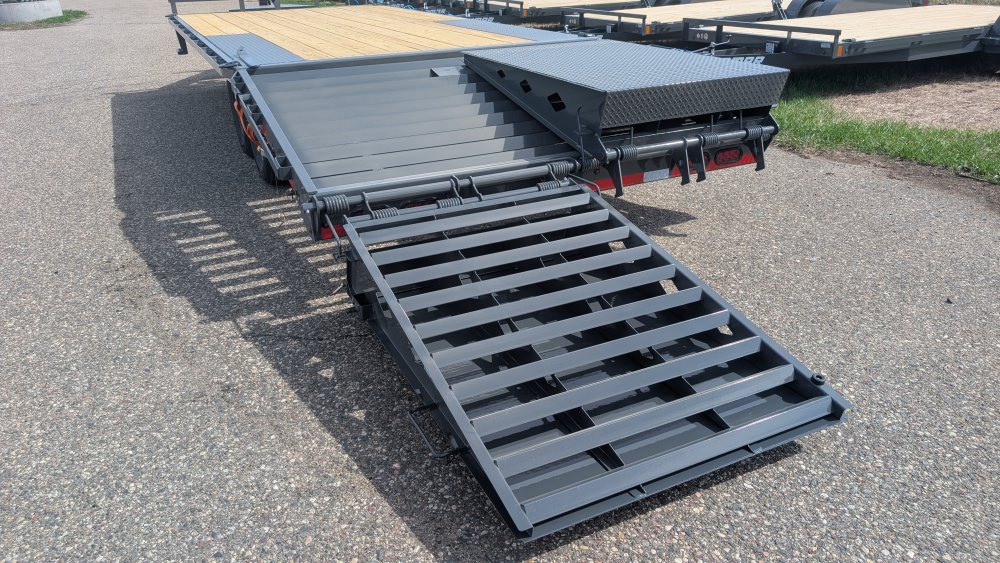 102"x22' Lamar Equipment