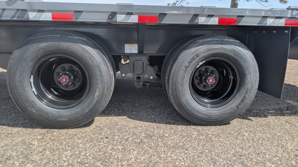x25' Lamar Equipment