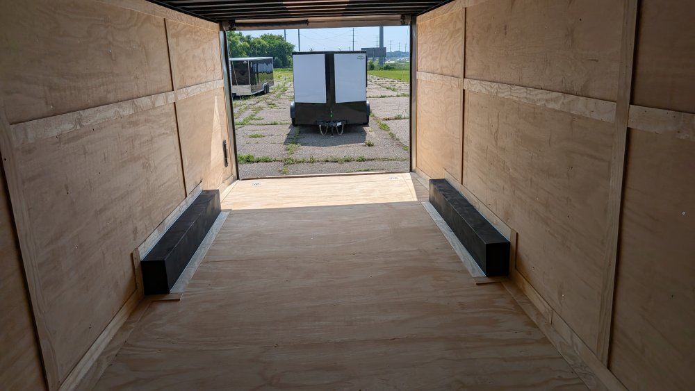 8' 5"x22' Rock Solid Cargo Enclosed Cargo
